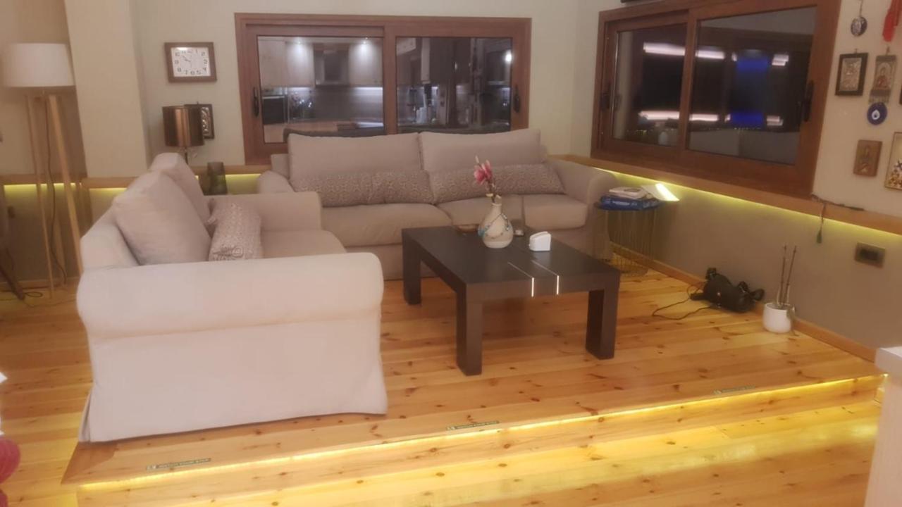 Vila Thailanda In Katakolo Pírgosz Kültér fotó