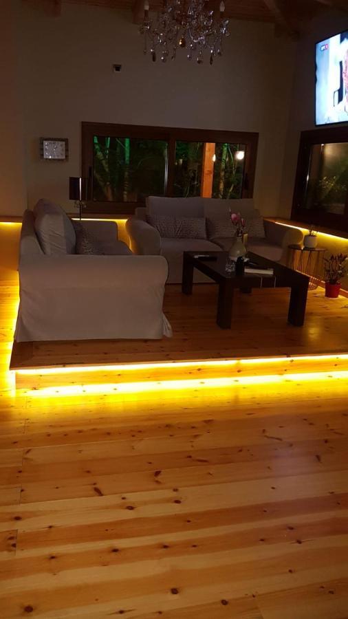 Vila Thailanda In Katakolo Pírgosz Kültér fotó