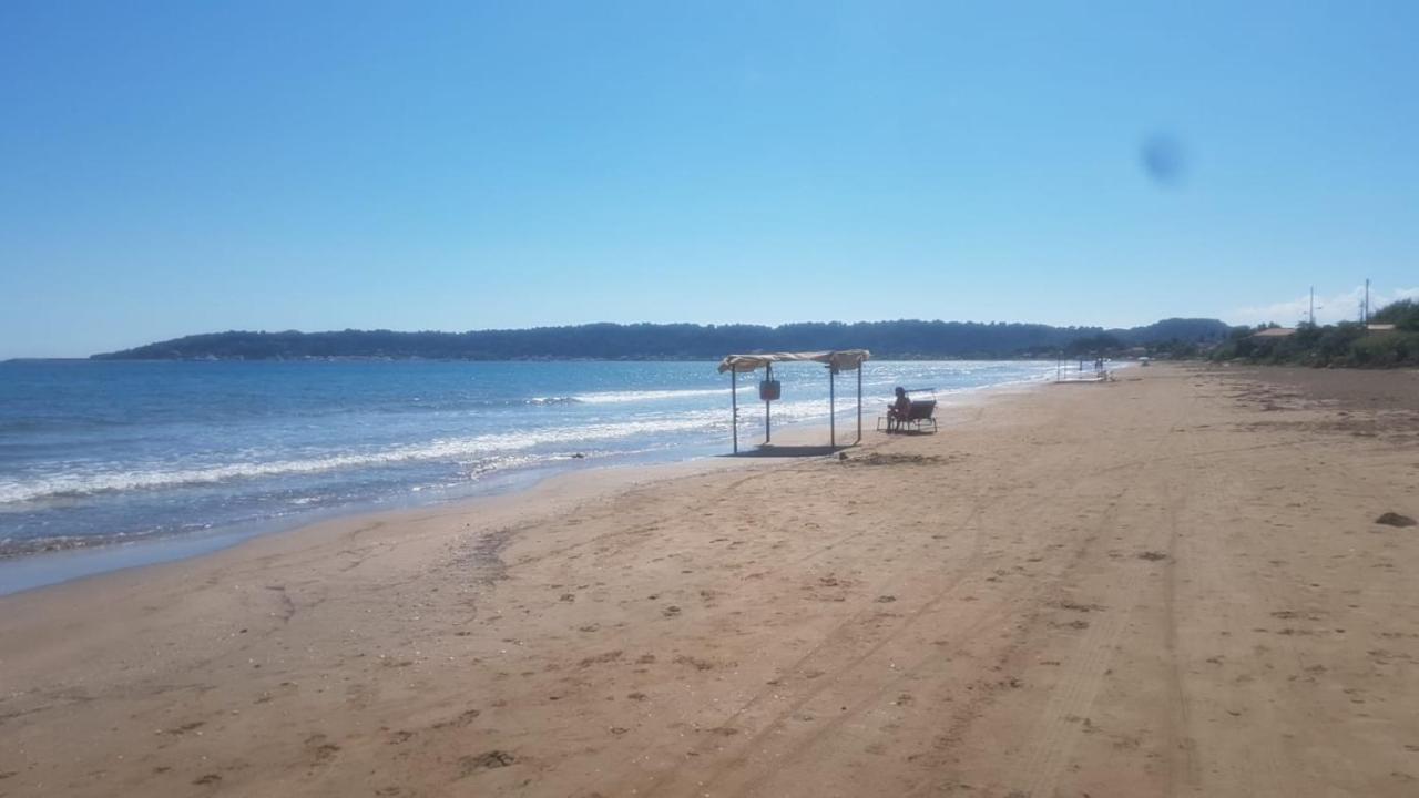Vila Thailanda In Katakolo Pírgosz Kültér fotó